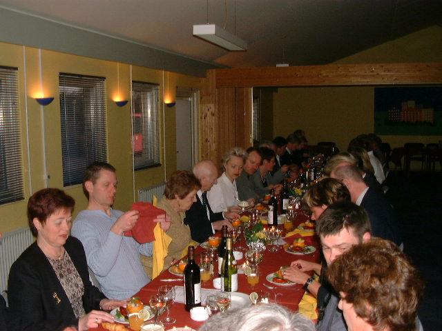 0006 Brian kaemper med sin serviet.jpg